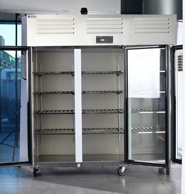 Réfrigérateur commercial en acier inoxydable à 3 portes pour le stockage de cuisine entièrement réfrigéré